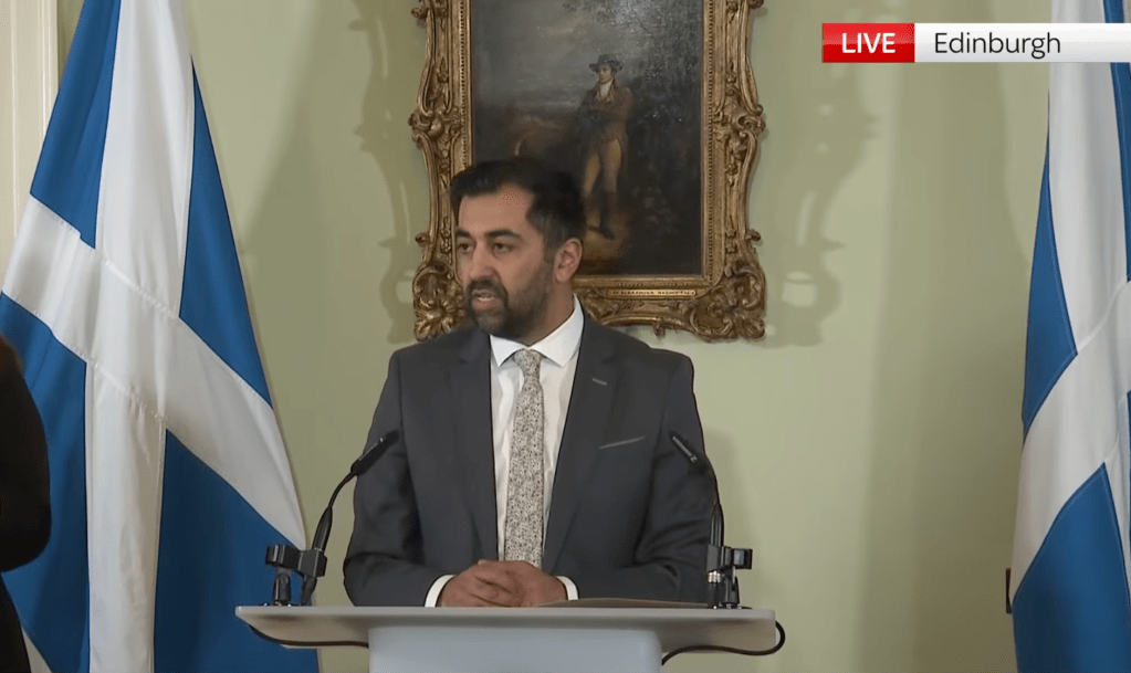 Humza Yousaf démissionne